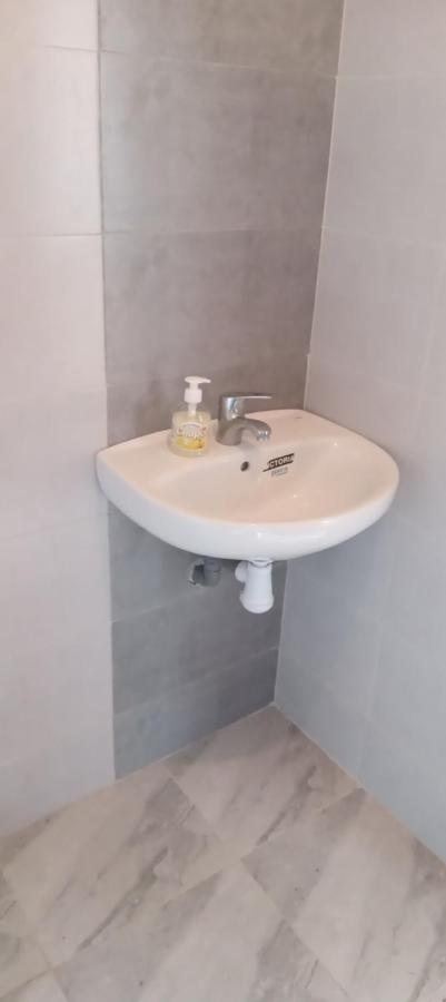 Appartement Pres De Casanearshore Et L'Ofppt Casablanca Buitenkant foto
